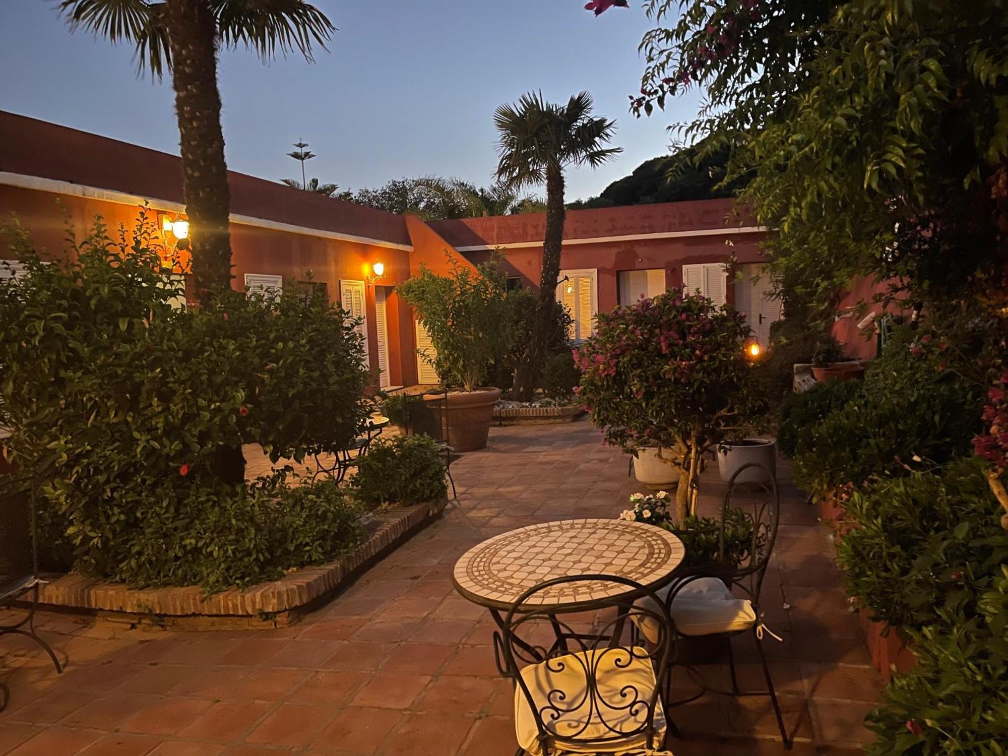 Hotel La Pena Tarifa Exterior foto